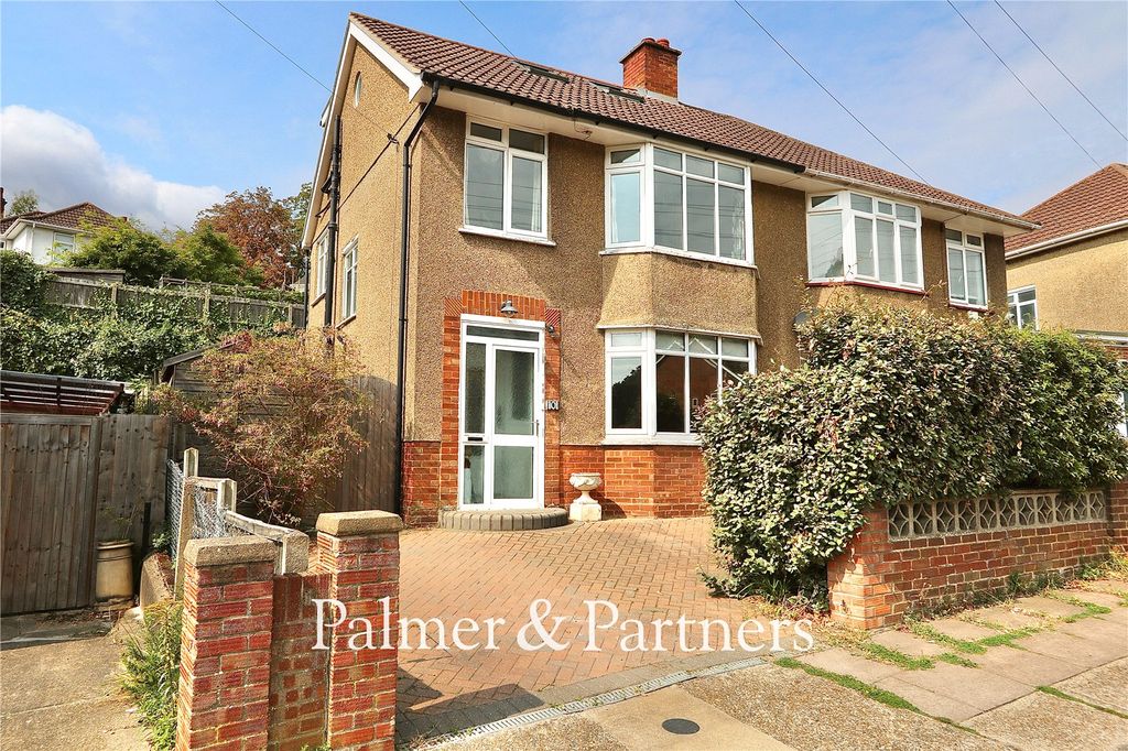 Property photo 1 of 26 Picture No. 01
