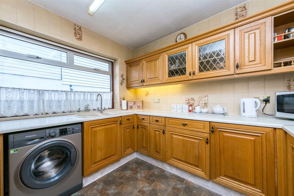 Property photo 3 of 30 Picture No. 10