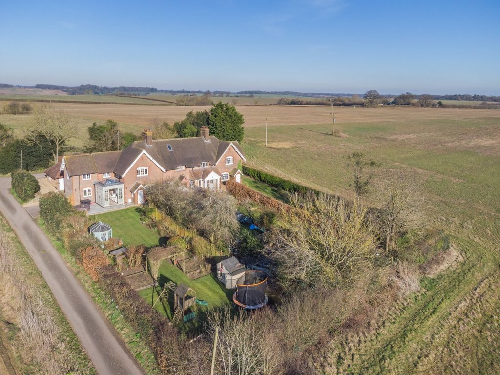 Property photo 1 of 19 Picture No. 20