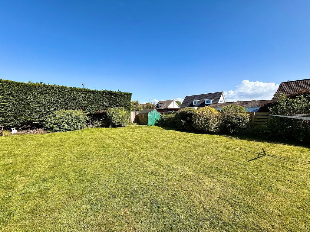 Property photo 3 of 29 Photo 28