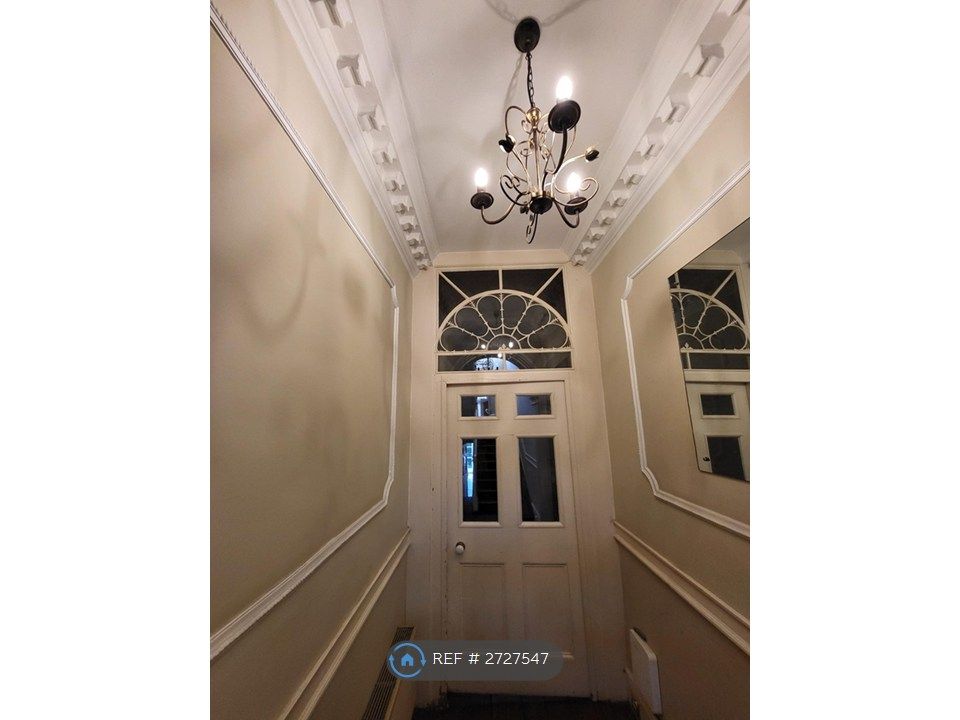 Property photo 2 of 30