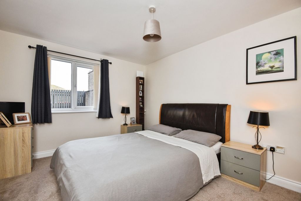 Property photo 2 of 19 Pbox-Img.Jpg