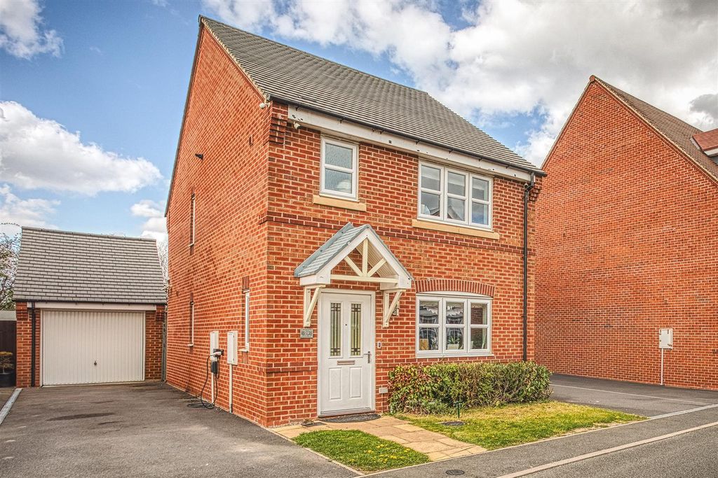 Property photo 1 of 16 316A6866_Hdr.Jpg