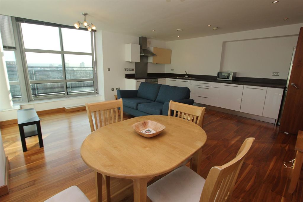 Property photo 2 of 9 2.Jpg