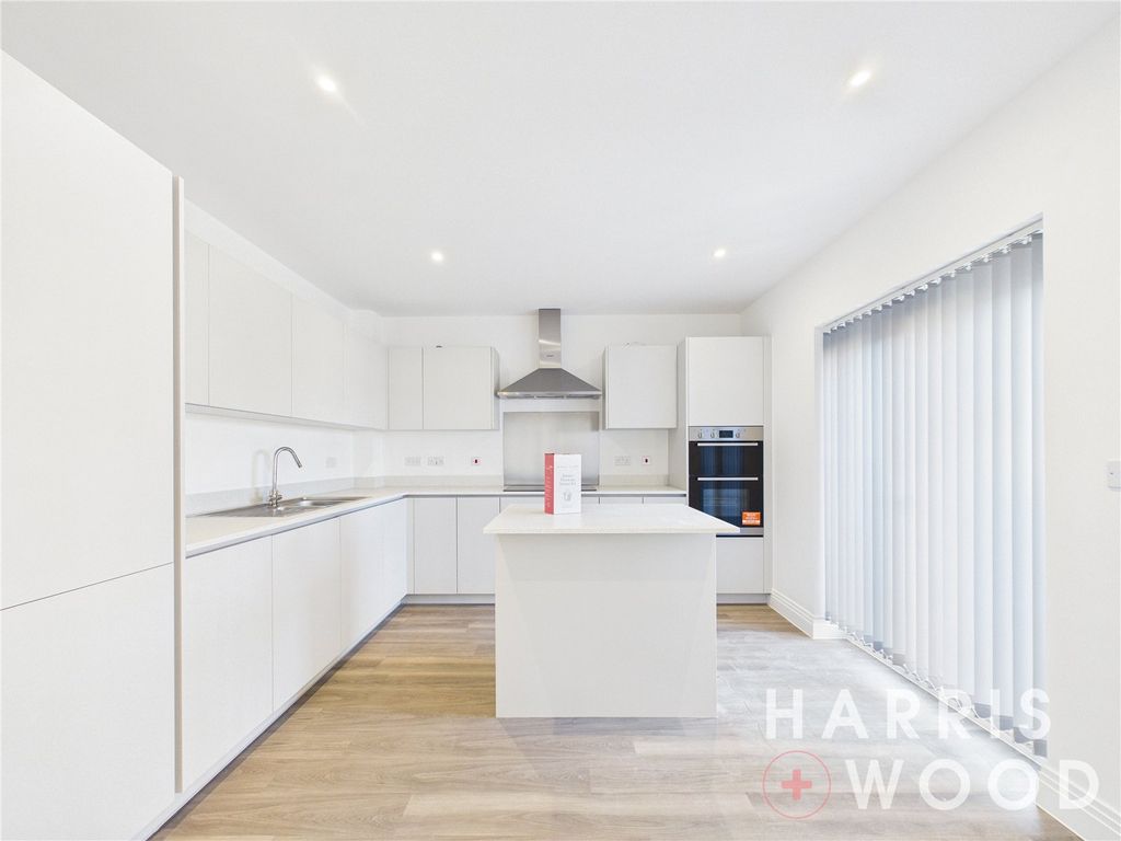 Property photo 3 of 21 Picture No. 08