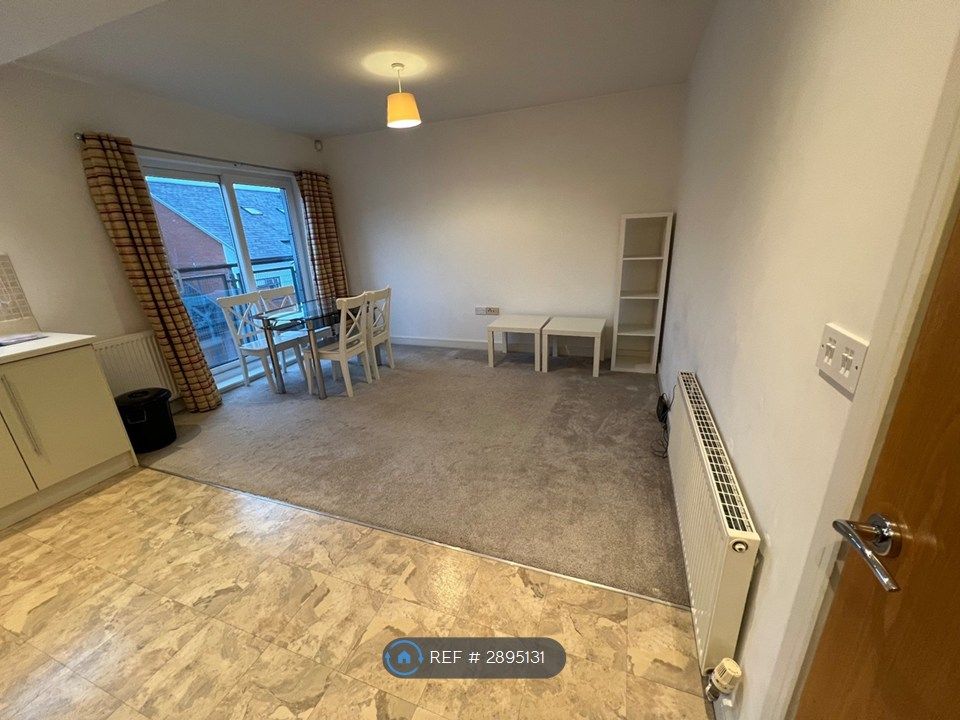 Property photo 3 of 13