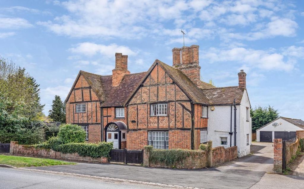 Property photo 1 of 29 Manor House