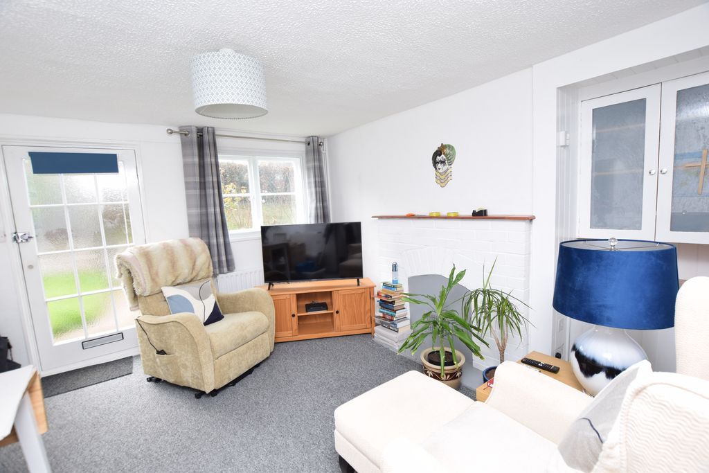 Property photo 2 of 7 Photo 5