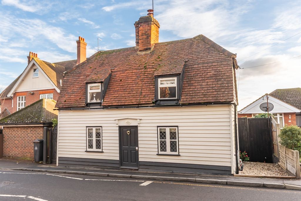 Property photo 1 of 14