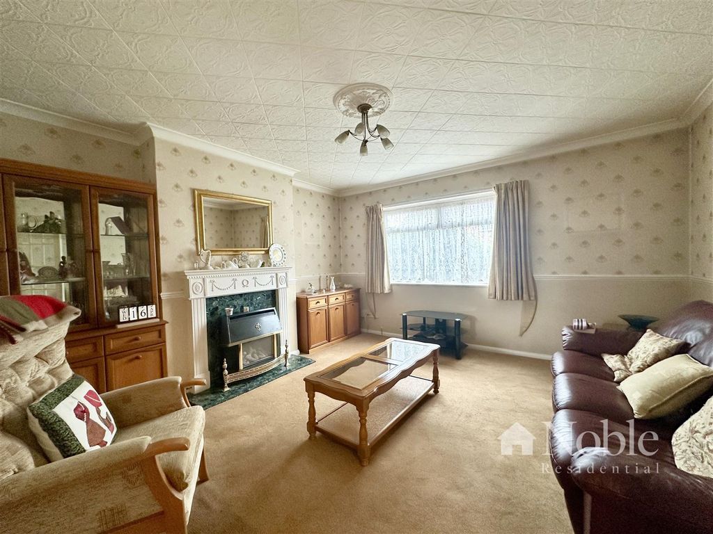 Property photo 2 of 11 Reception Room