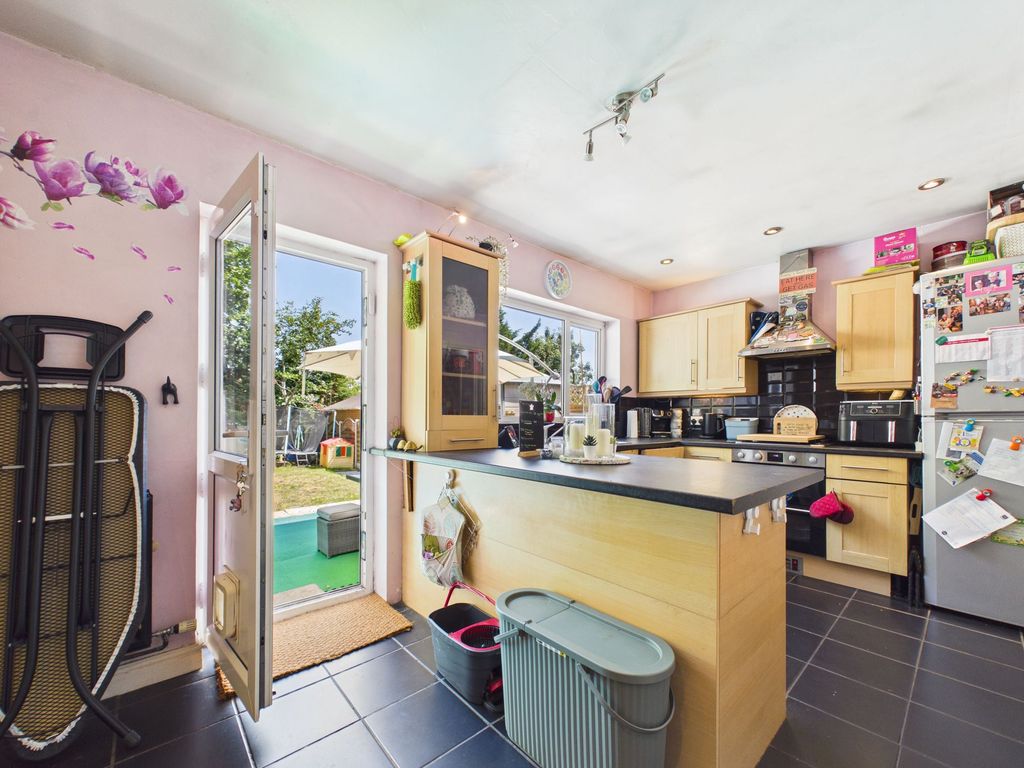 Property photo 2 of 15