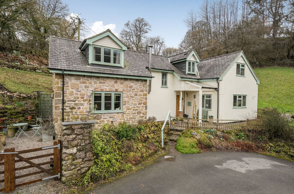 3 bed detached house for saleSpring Cottage, Candy, Oswestry SY10