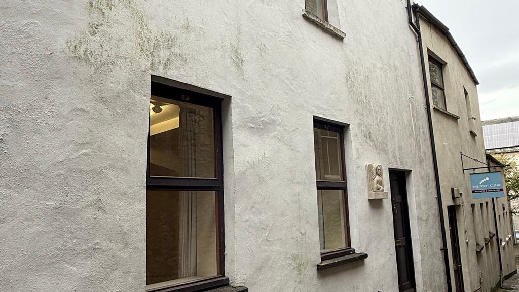 Property photo 3 of 12 Additional_Image_2