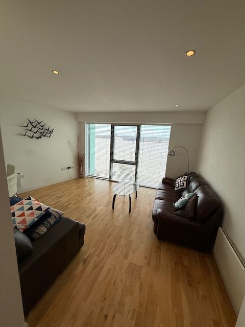 Property photo 2 of 19 Living Room