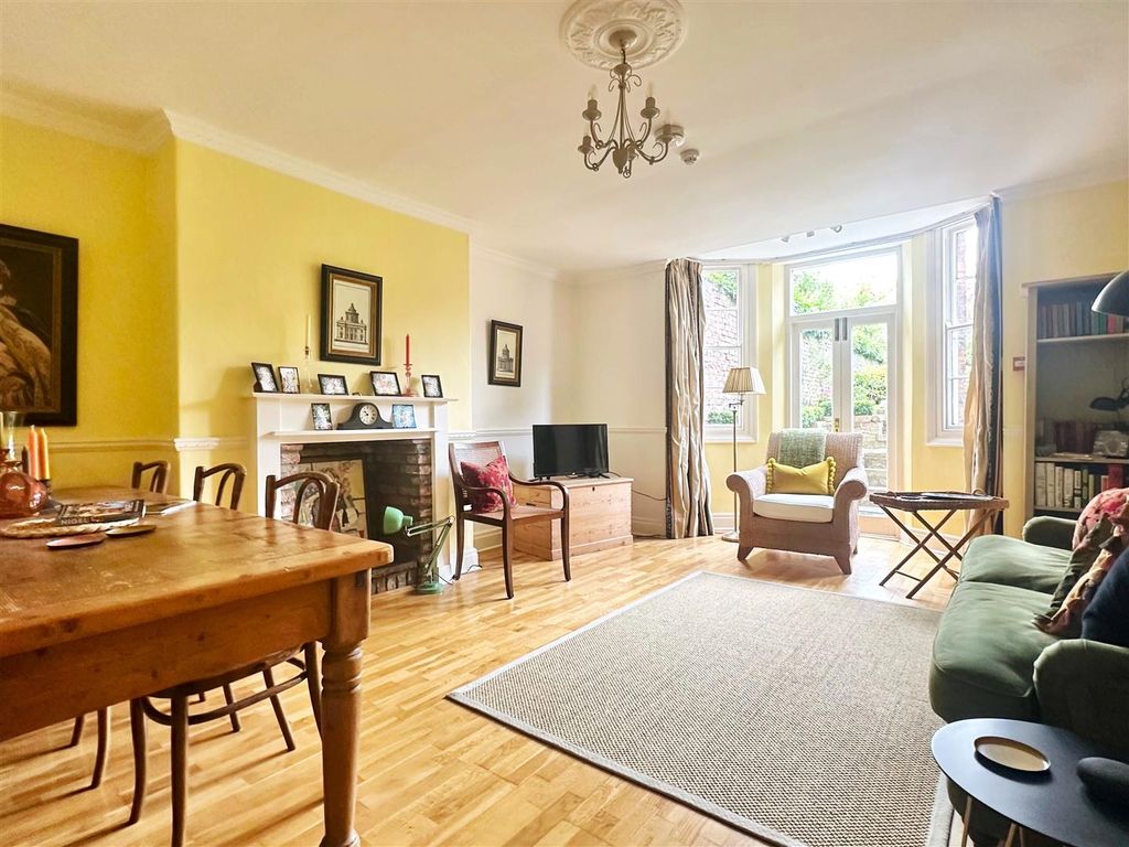 Property photo 2 of 12 1 Jpg.Jpg