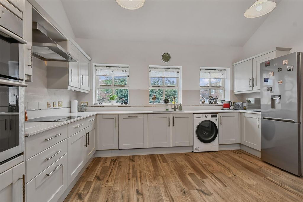 Property photo 3 of 16 Dsc_9620.Jpg