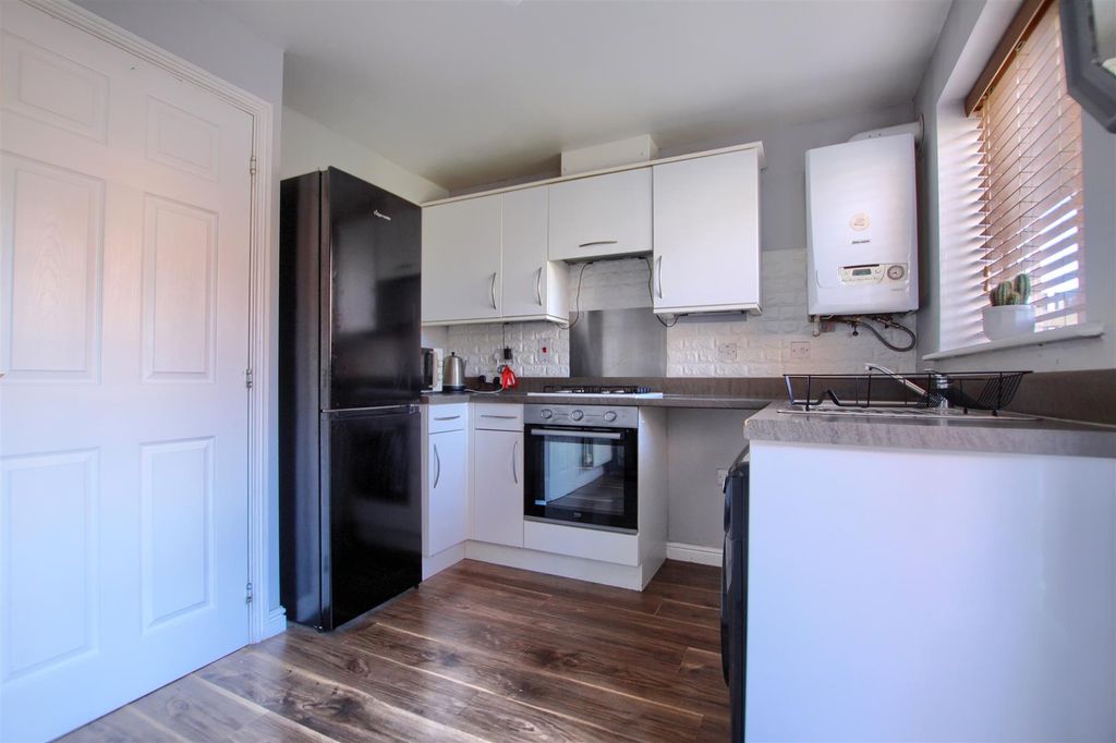 Property photo 3 of 11 Sw5.Jpg