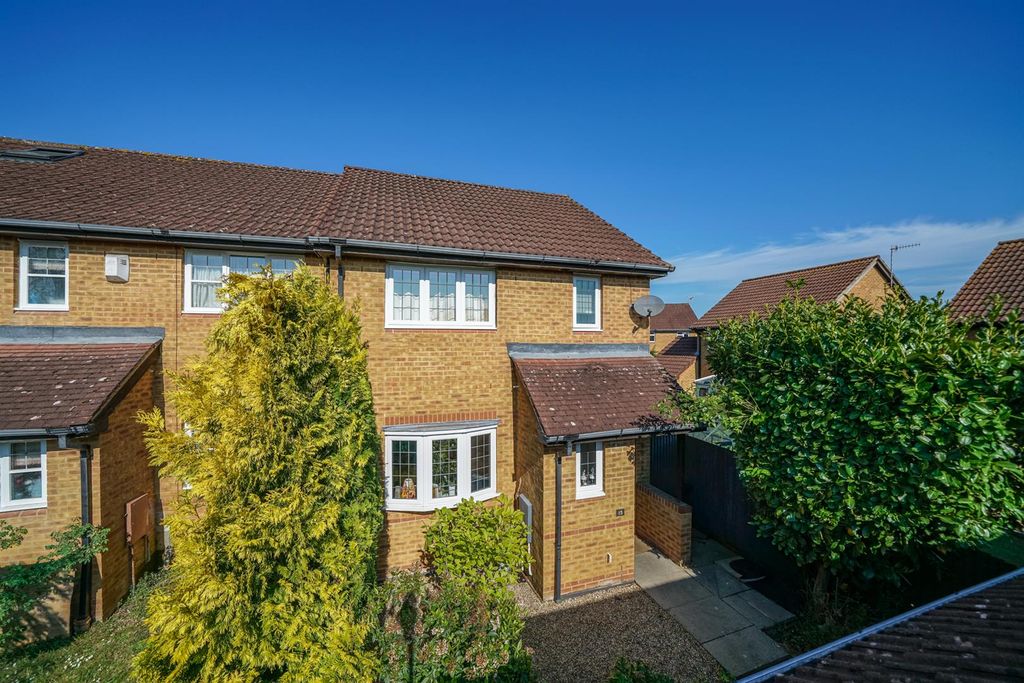 Property photo 1 of 15 15-The-Sonnets-Front-04064.Jpg