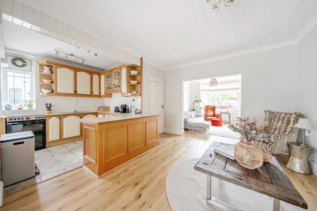 Property photo 3 of 17 Picture No. 17