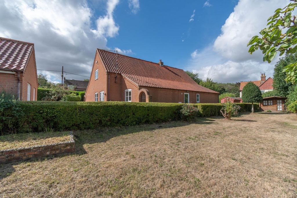 Property photo 1 of 21