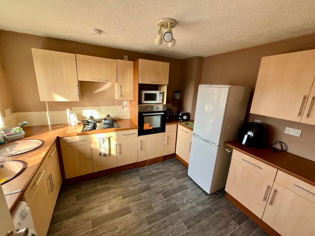 Property photo 3 of 8 Photo 3