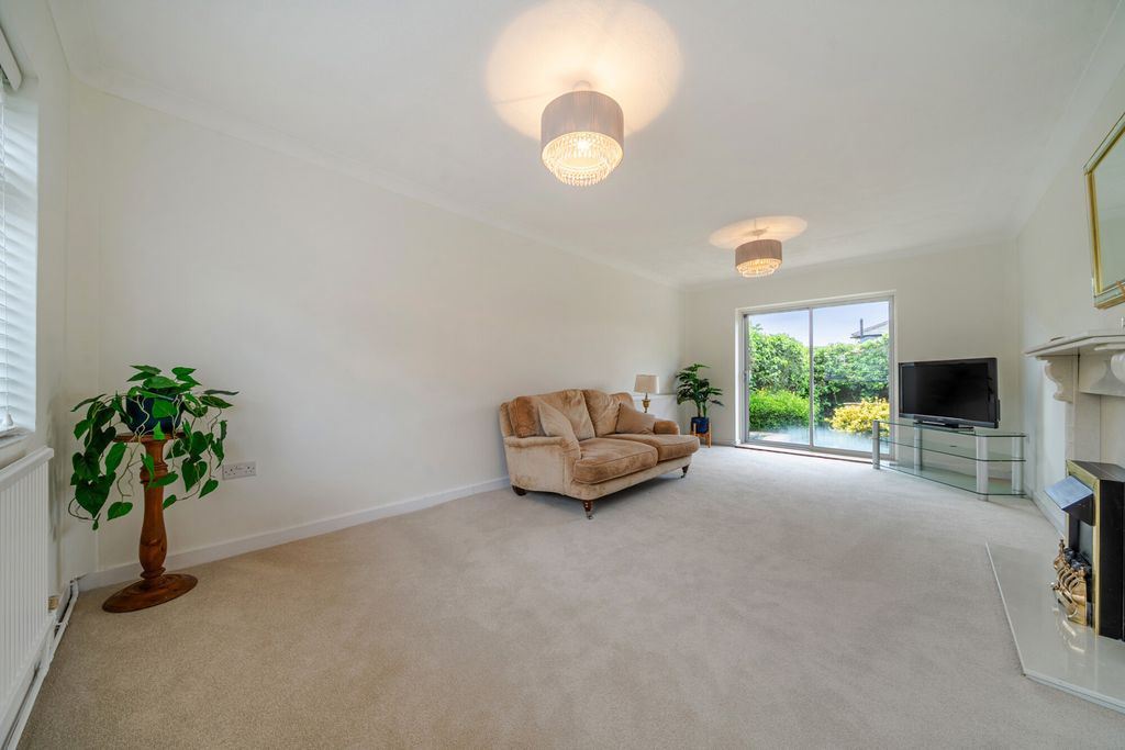 Property photo 3 of 22 1465634-16-6A0c69...