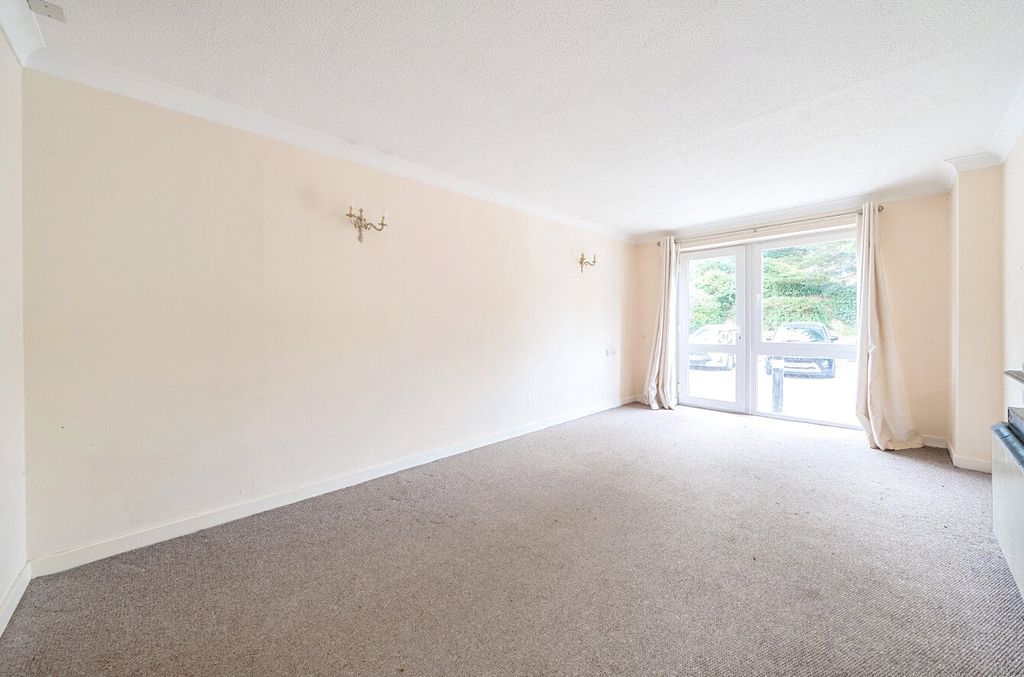 Property photo 2 of 11 Picture No. 19