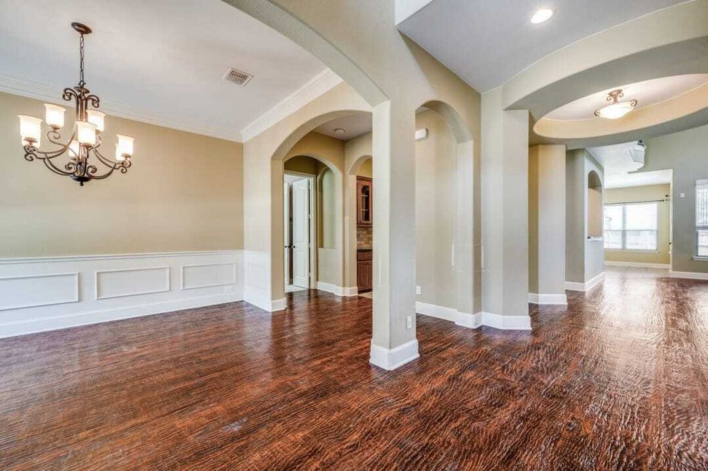 Property photo 2 of 25 <Alttext/>