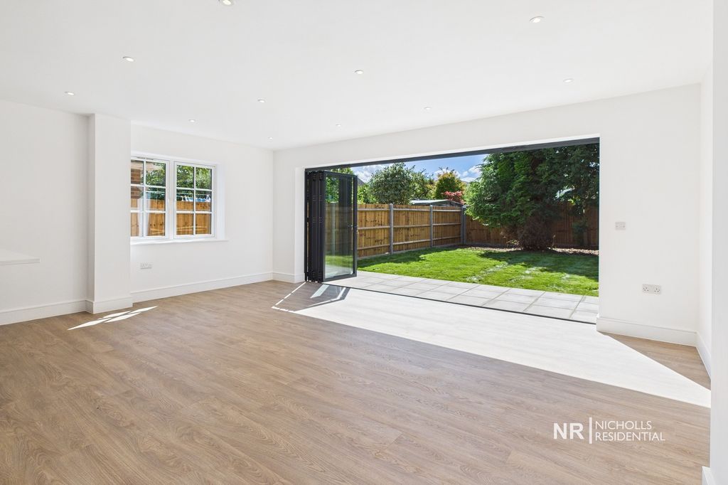 Property photo 3 of 16 Open Plan Kitchen-Dining-Family Room