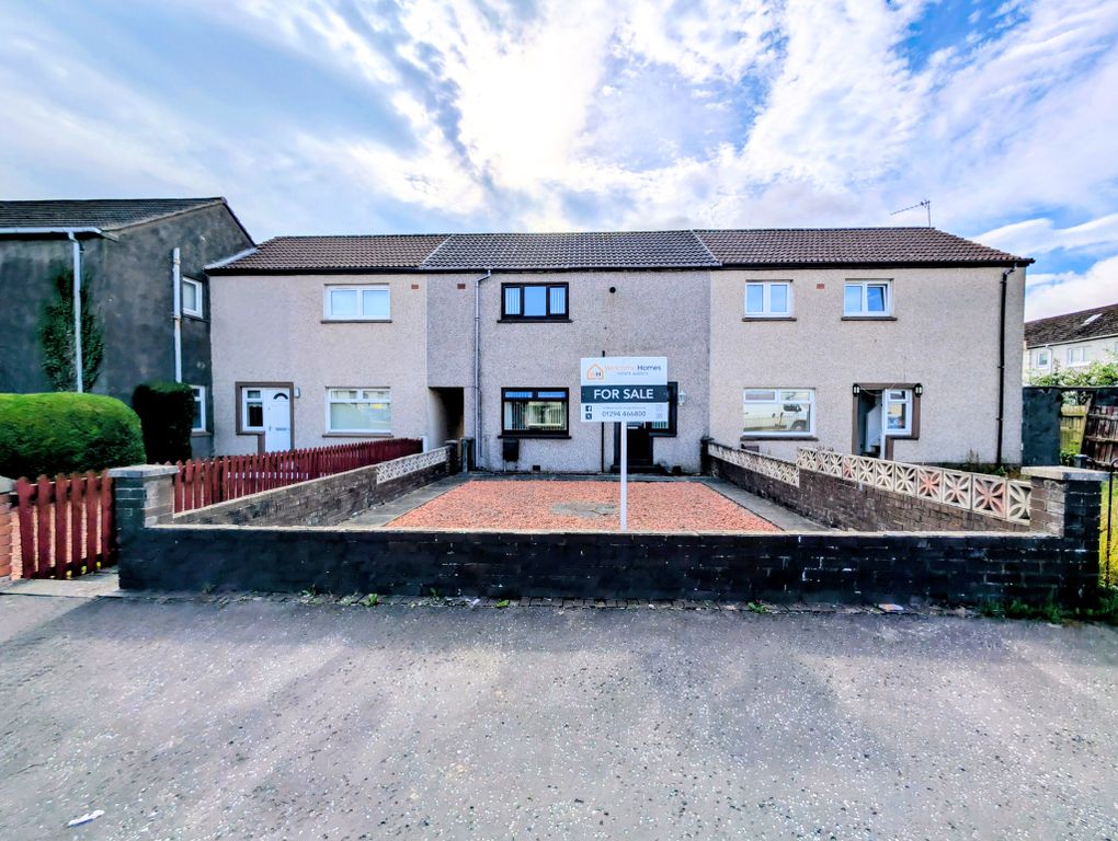 Property photo 1 of 17