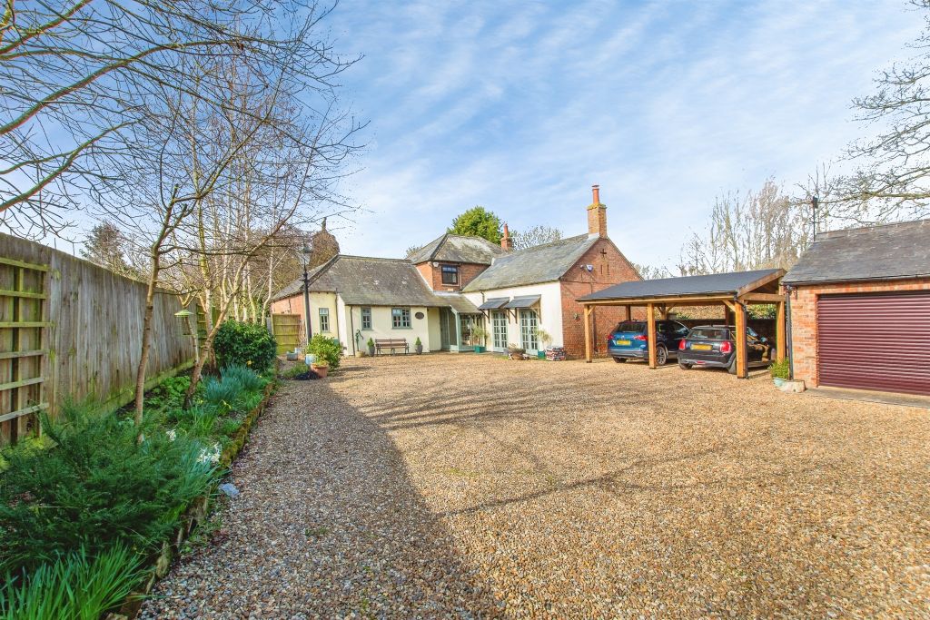 Property photo 1 of 23