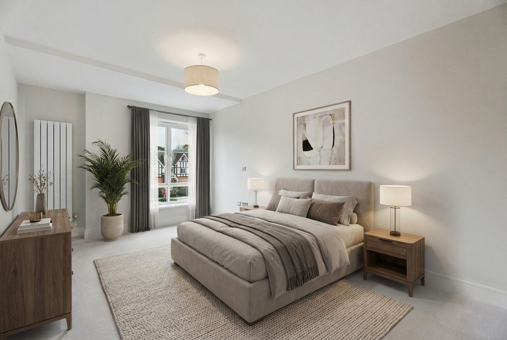 Property photo 3 of 5 Bedroom