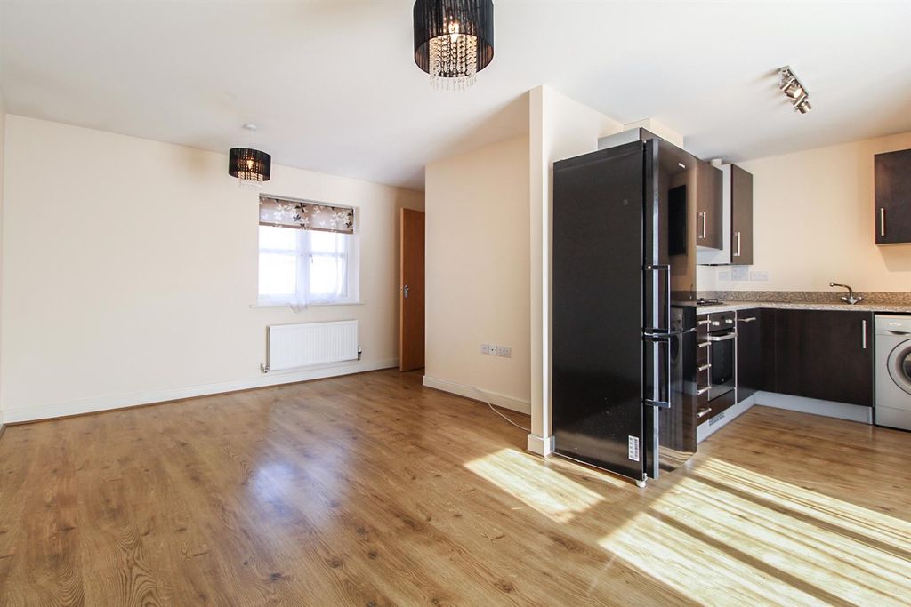 Property photo 3 of 8 Lounge 1.Jpg