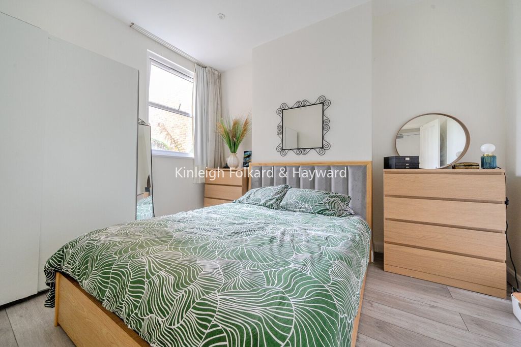 Property photo 2 of 10 Picture No. 04