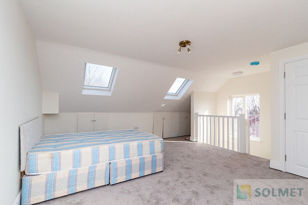 Property photo 3 of 6 3