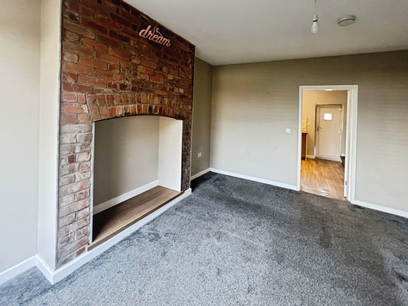 Property photo 3 of 14 Photo 10