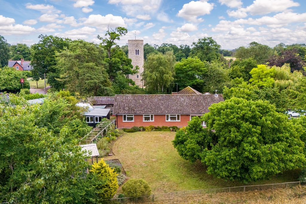 Property photo 1 of 25 Parkside-42