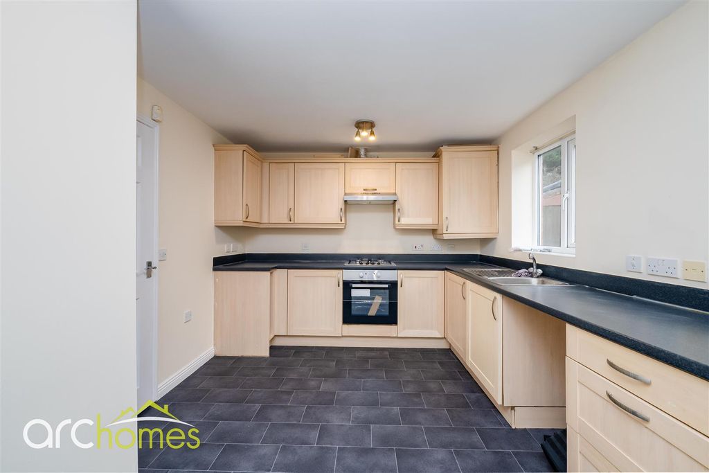 Property photo 3 of 15 Dsc04856-Edit.Jpg