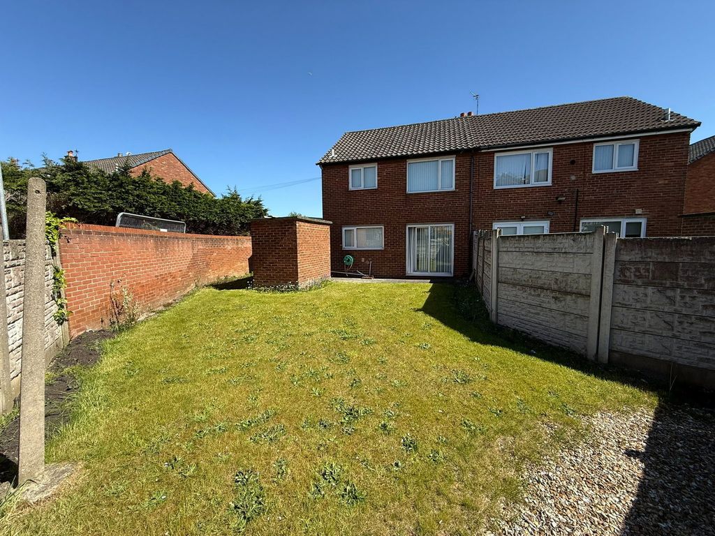Property photo 3 of 18