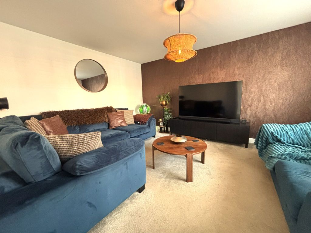 Property photo 3 of 24 Photograph 3