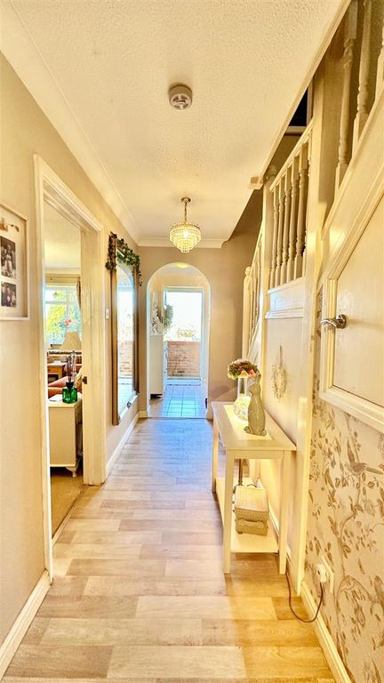 Property photo 3 of 30