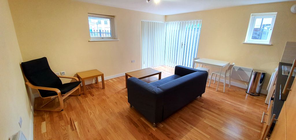 Property photo 3 of 5 Living Room