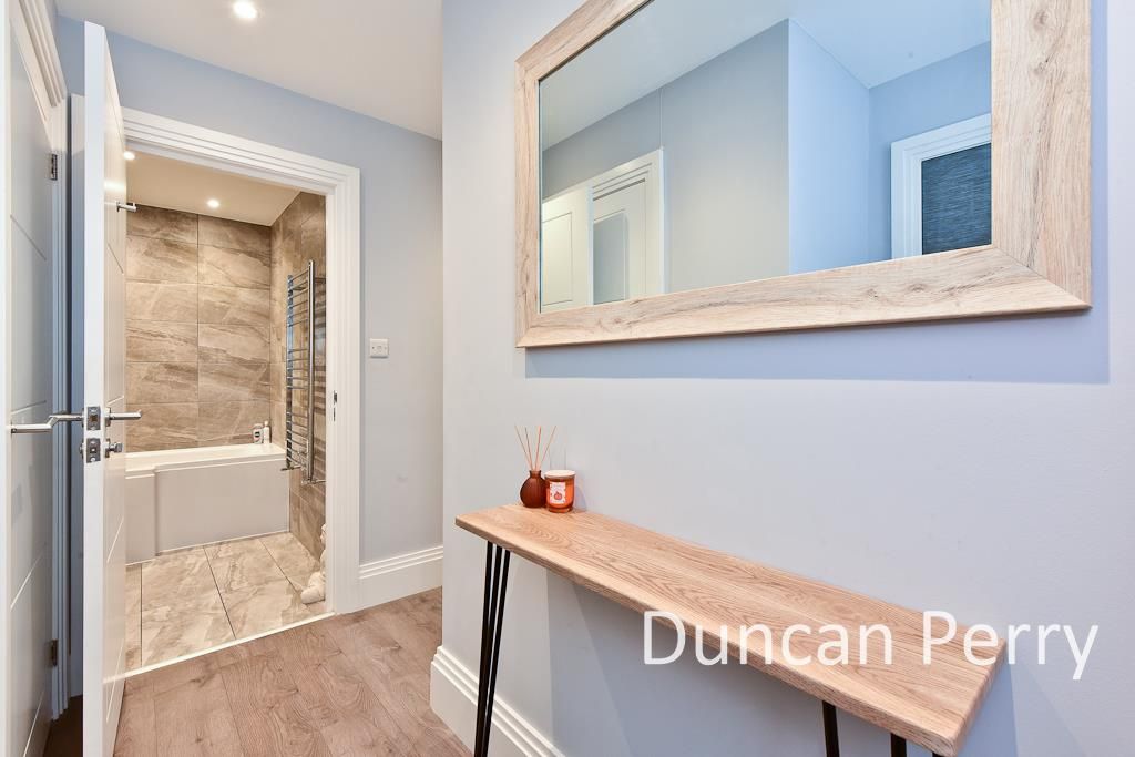 Additional image 6 of 2 bed flat for saleBell Lane, Brookmans Park AL9