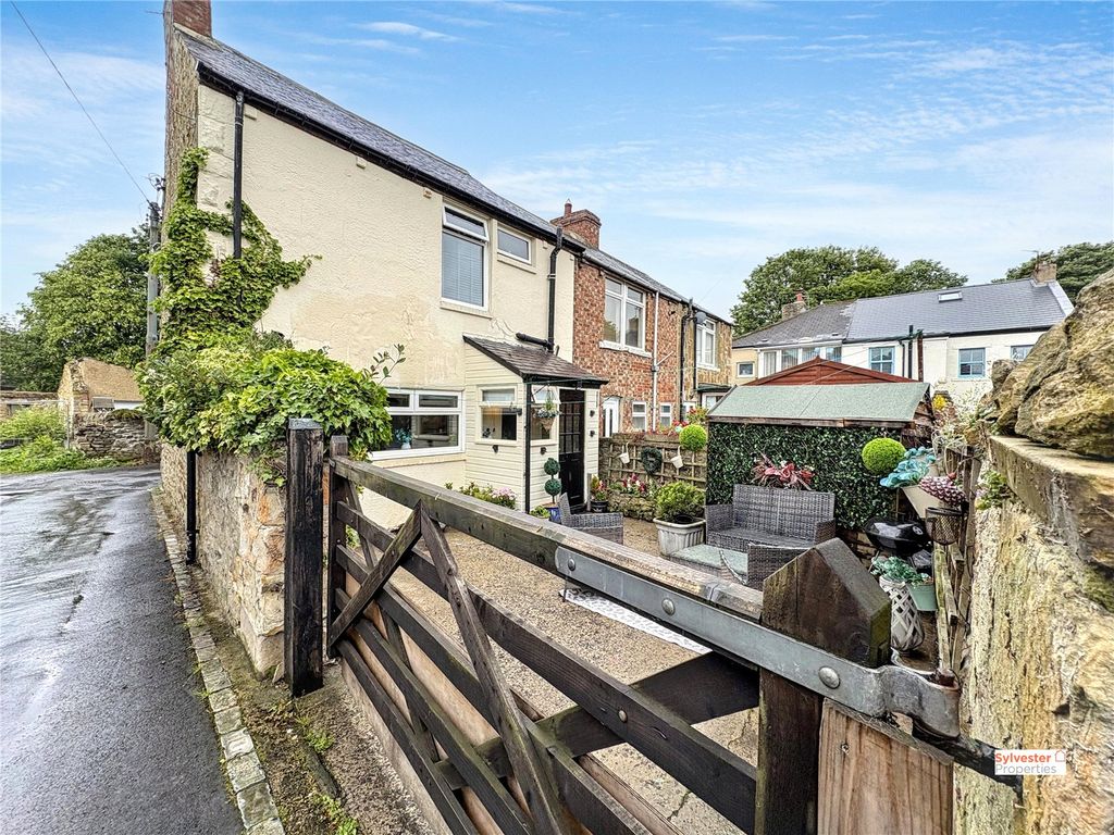 Property photo 1 of 23 Picture No. 21