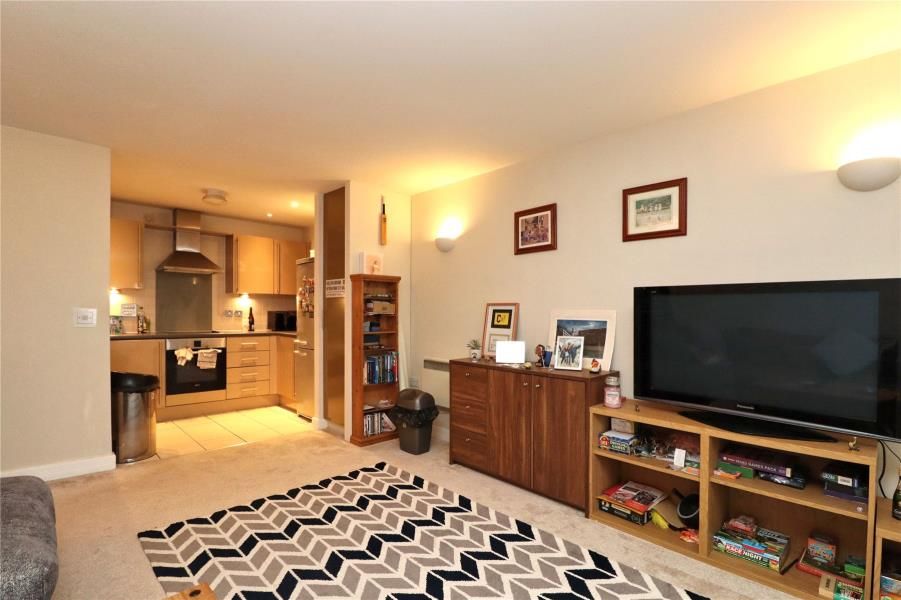 Property photo 2 of 10