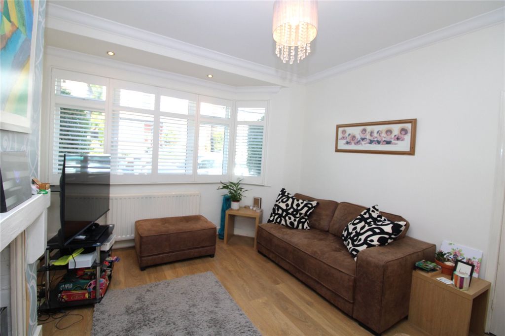 Property photo 3 of 14 Picture No. 02