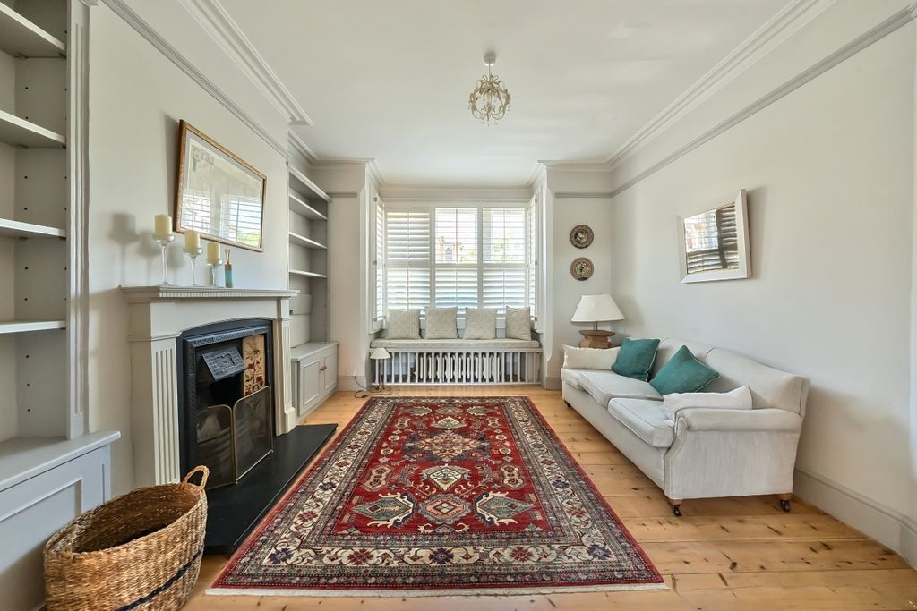 Property photo 2 of 16 1290845-2-68249B3...