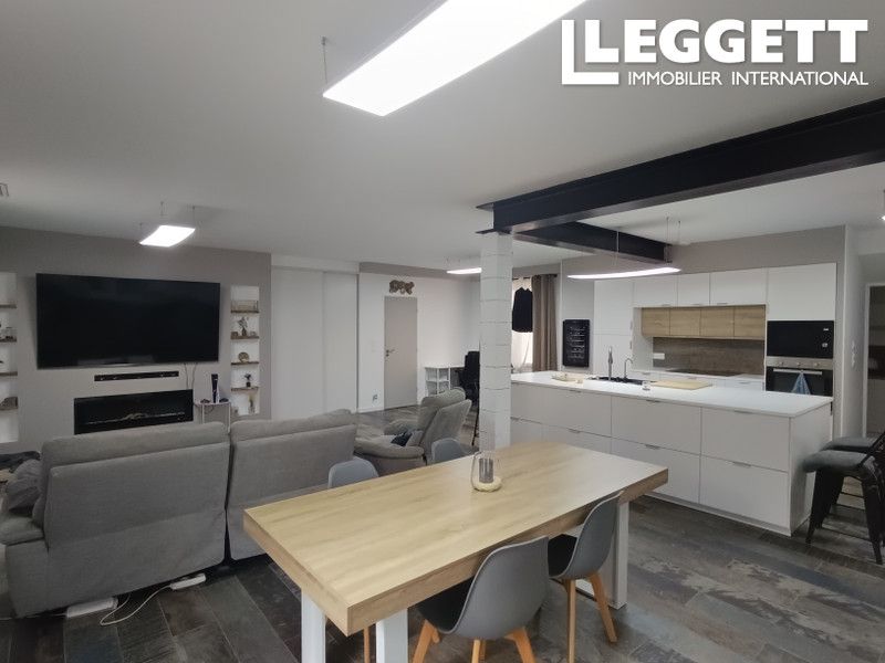 Property photo 3 of 10