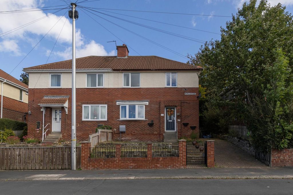 Property photo 1 of 23