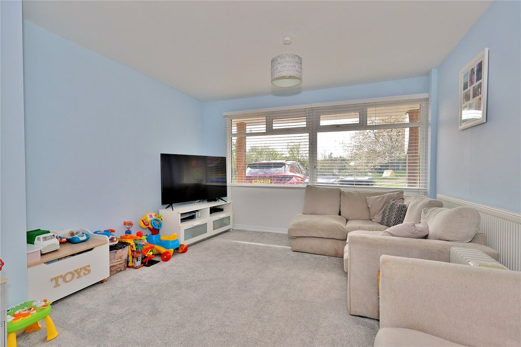 Property photo 2 of 13 Picture 2